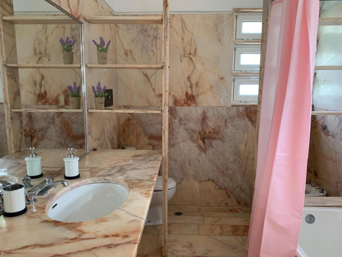 Oasis Exclusive Apartment @ Athenian Riviera מראה חיצוני תמונה